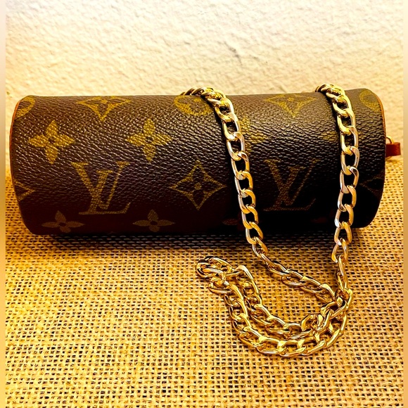 Louis Vuitton, miniPapillon - Picture 10 of 16